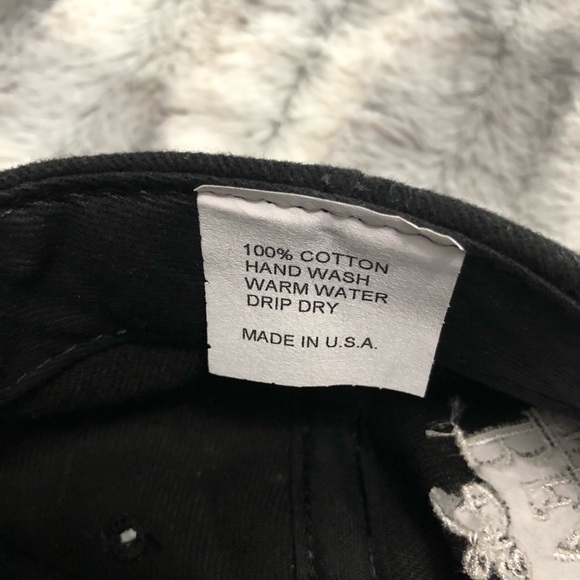 Vintage Beauty and the Beast Broadway Musical Hat - Picture 5 of 6